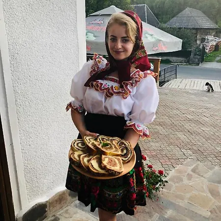 Pensiunea Casa Mariuca * Văleni