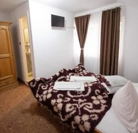 Homestay Pensiunea Casa Mariuca Valeni (Maramures)