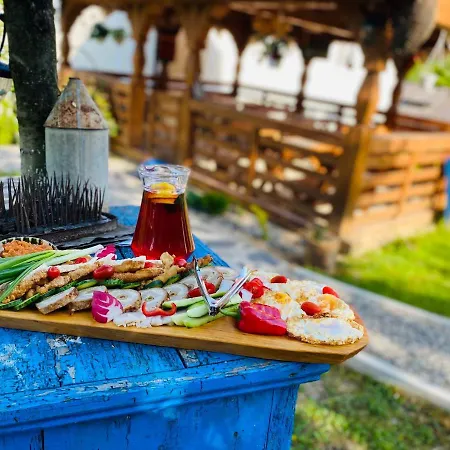 Pensiunea Casa Mariuca Homestay Valeni (Maramures)